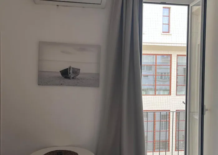 Whiteflower * Μπάρι